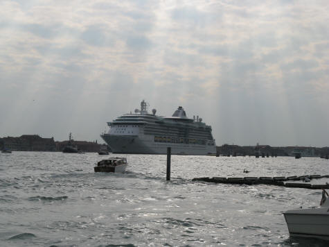 Hotels on the Venetian Islands