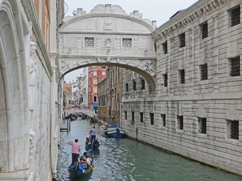Bridge of Sighs (Ponte dei Sospiri)